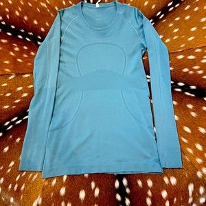 Like new swiftly size 8